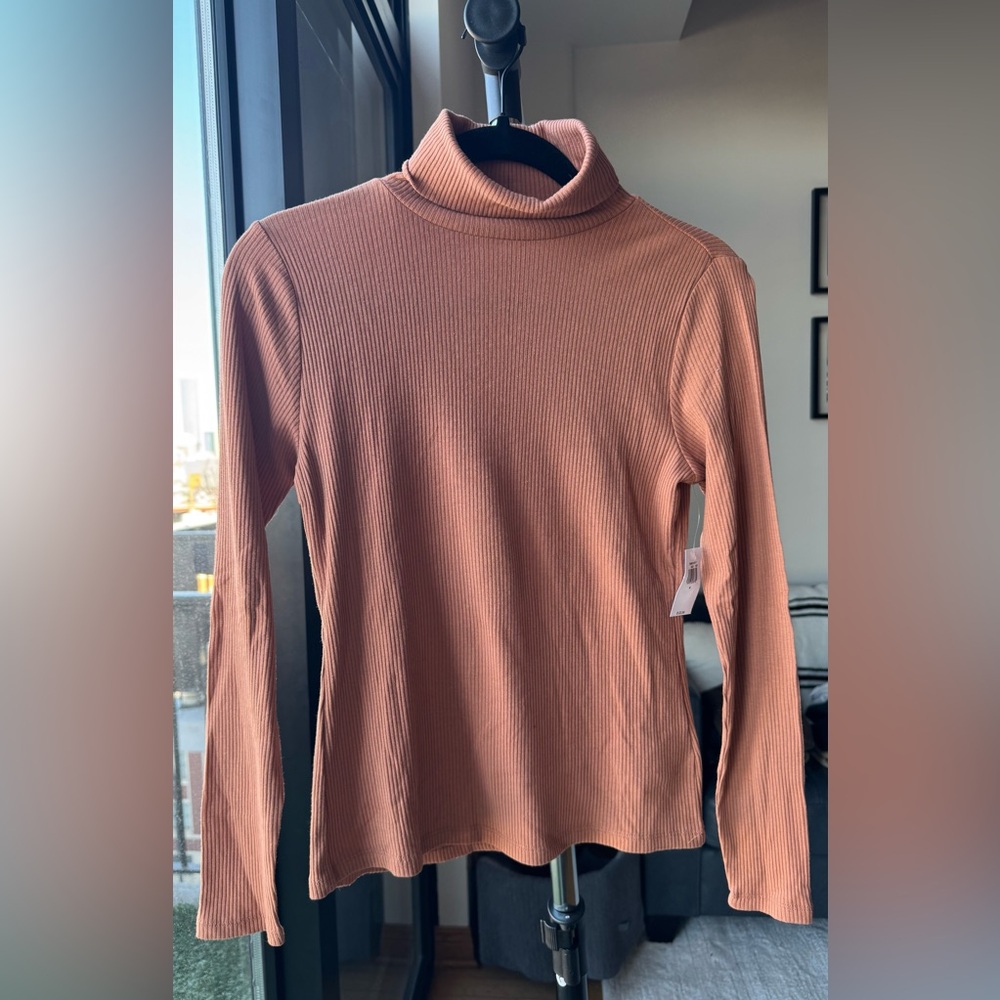 Old Navy Women's Ribbed Long Sleeve Top - Brown